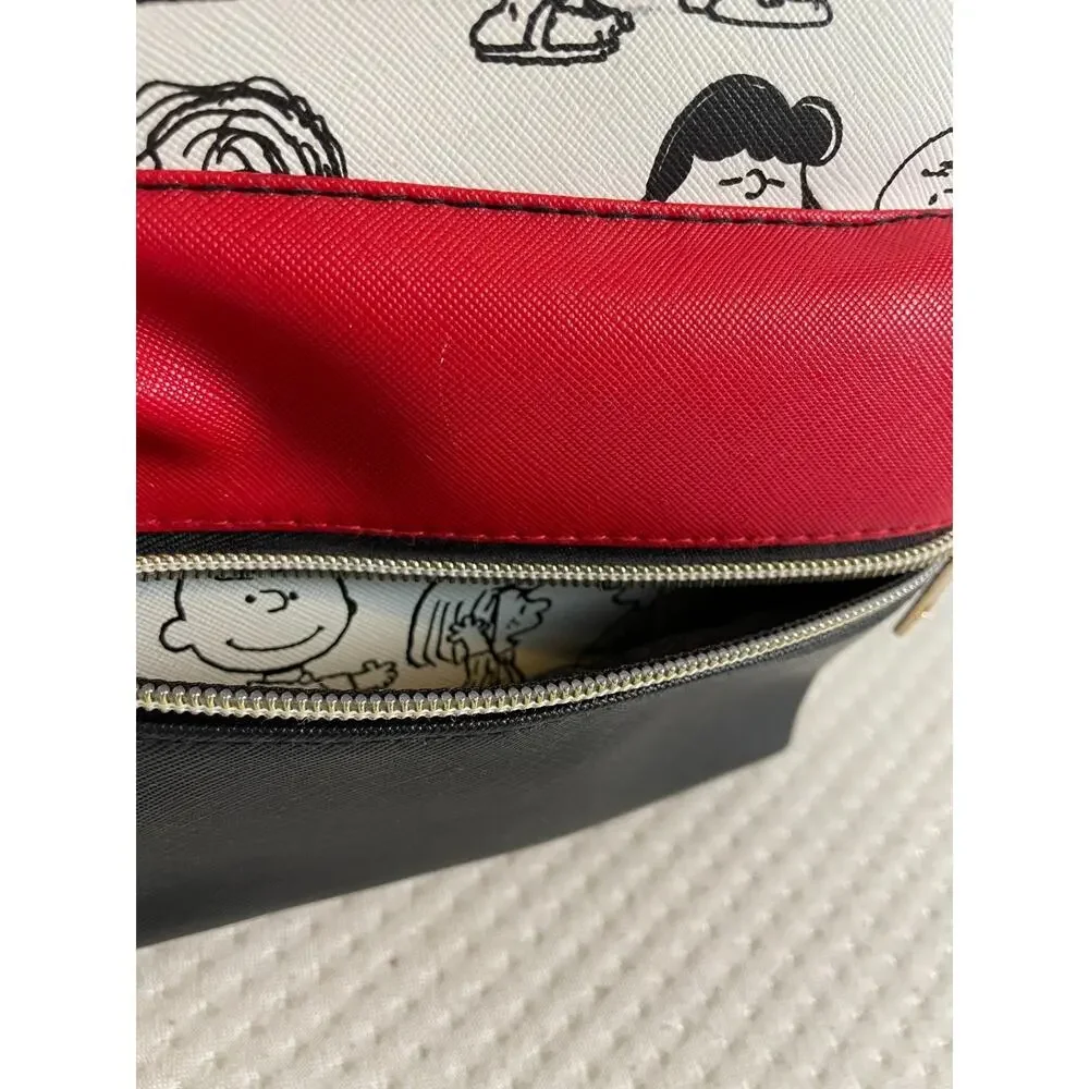 Peanuts Snoopy Bioworld Mini Backpack White Black All Over Print Red Pocket